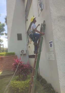 Mantenimiento de fachada en altura